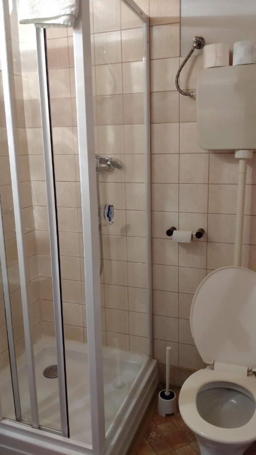 Penzion Encian Mýto pod Ďumbierom Buitenkant foto
